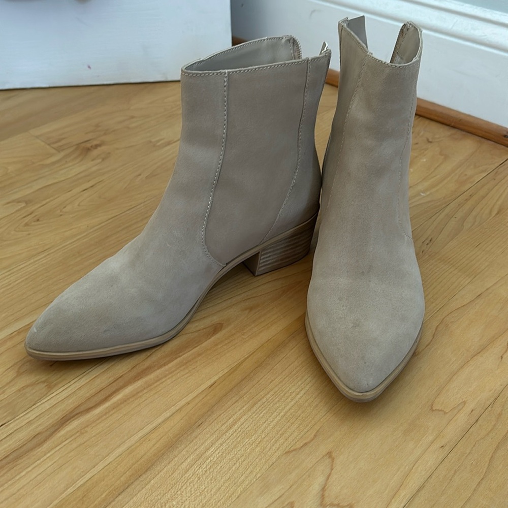 Dolce vita suede booties